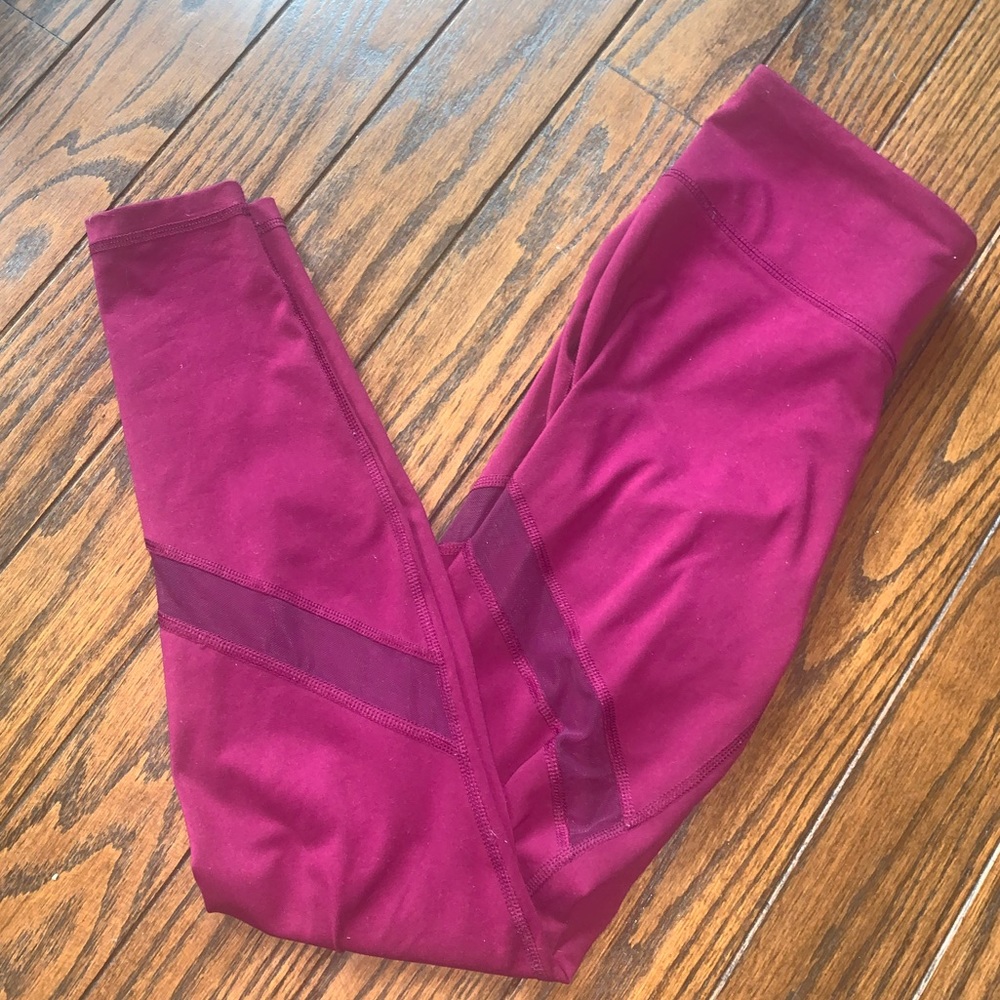 Pink mesh workout leggings